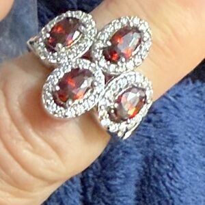 Elegant Silver and Genuine Garnet Gemstone Ring size 7-7.5
